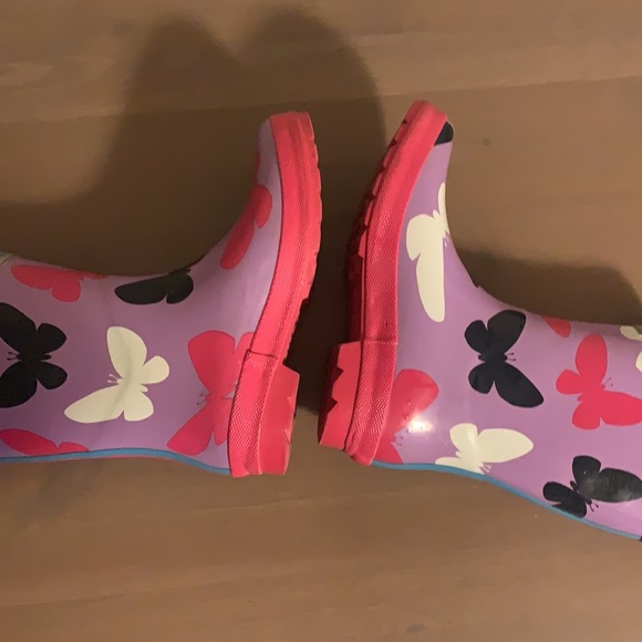 Hatley Pink “Butterfly” Boots - Girl’s Size 2 - Picture 7 of 8